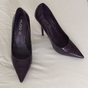 Aldo purple snake skin high heels size 38